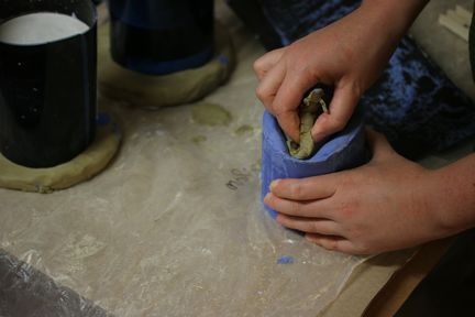 Argile retirée à la main